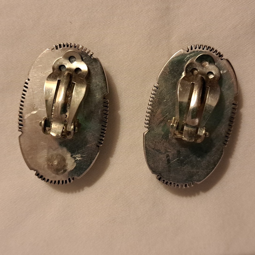 P Sanchez  sterling teal colored turquoise 1 and half approx inch clip earrings - Picture 3 of 4